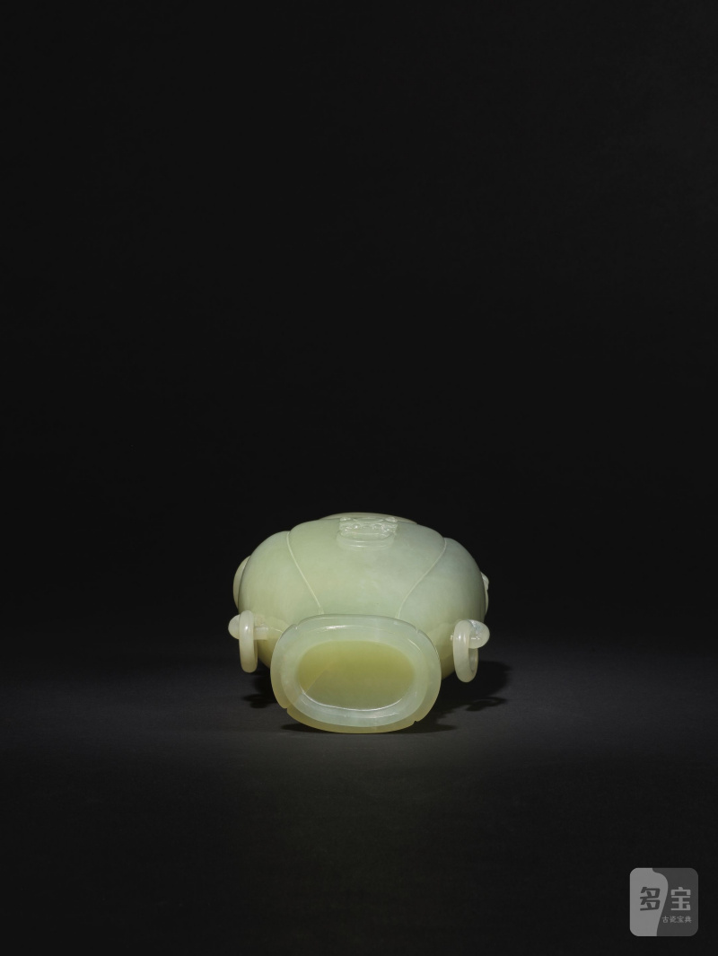 清 十九世紀 青玉羊耳瓶 | PETIT VASE BALUSTRE EN JADE CÉLADON - 图6